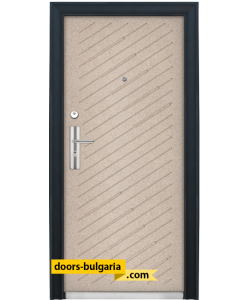 Блиндирана входна врата модел 703